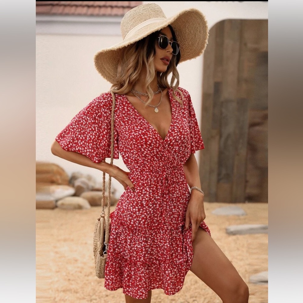 Shein Ditsy Floral Flutter Sleeve Tie Front Ruffle Hem Dress in Red size small